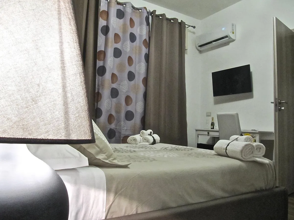 Symposium Bed&Breakfast Catania 3*,